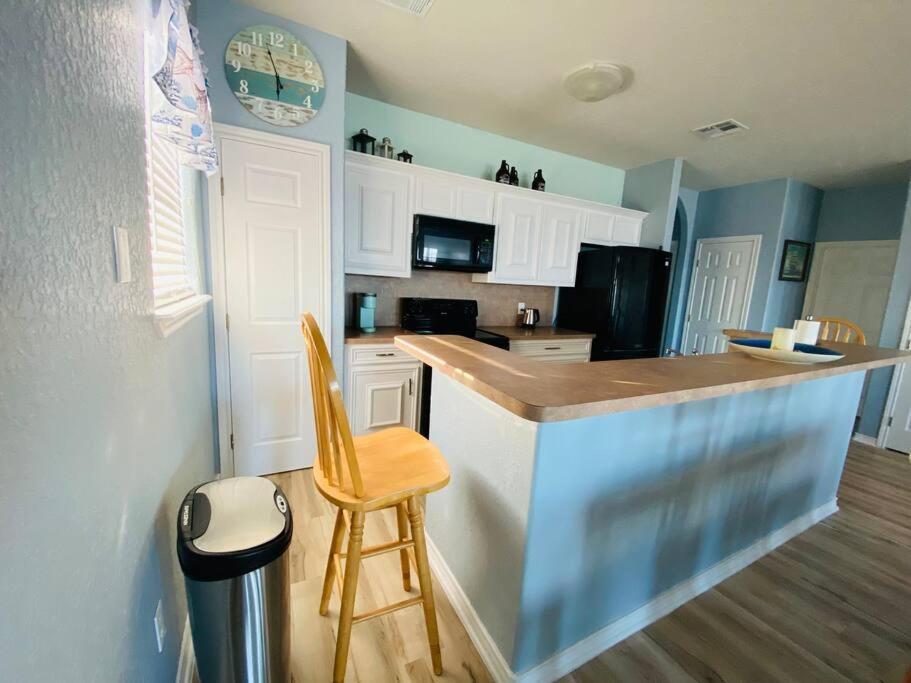 Beach House With Ocean View Surfside Beach Exterior photo