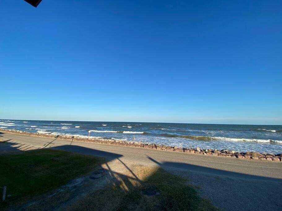 Beach House With Ocean View Surfside Beach Exterior photo