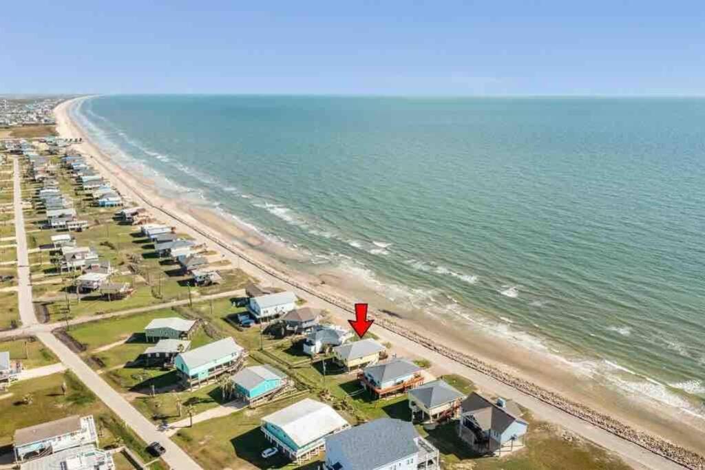 Beach House With Ocean View Surfside Beach Exterior photo