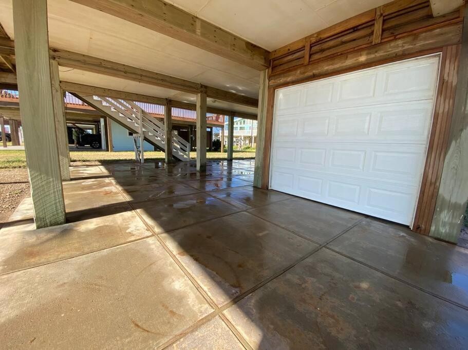 Beach House With Ocean View Surfside Beach Exterior photo